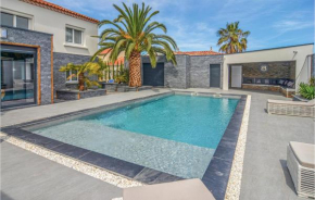 Beautiful Home In Agde